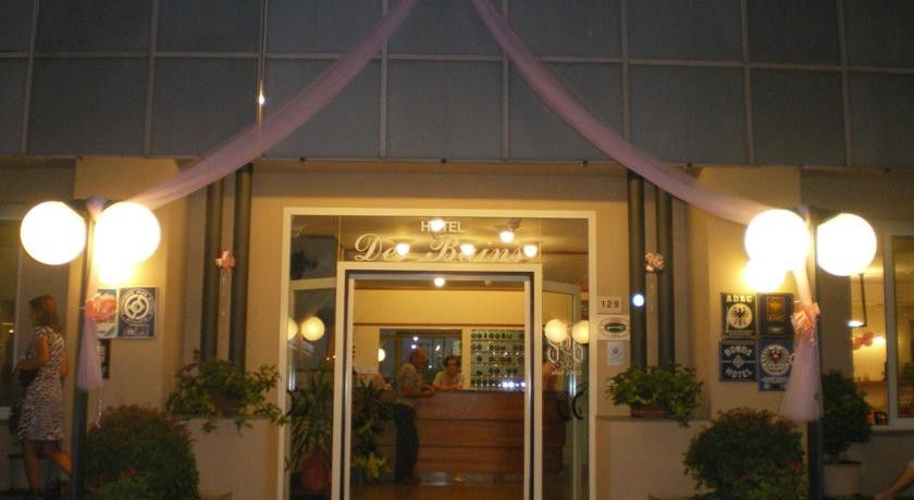 Hotel Des Bains Cattolica Bagian luar foto